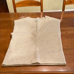 LOFT Beige V-Neck Sweater Vest. NWOT